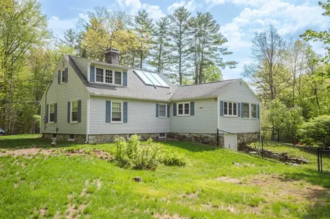 1038 Farrington Corner Road Hopkinton NH 03229
