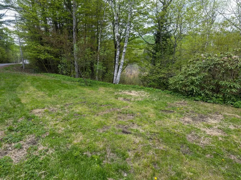 8913 County Road Calais VT 05648