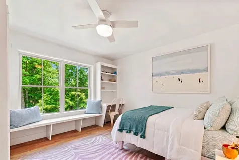 203 Bunker Road New London NH 03257