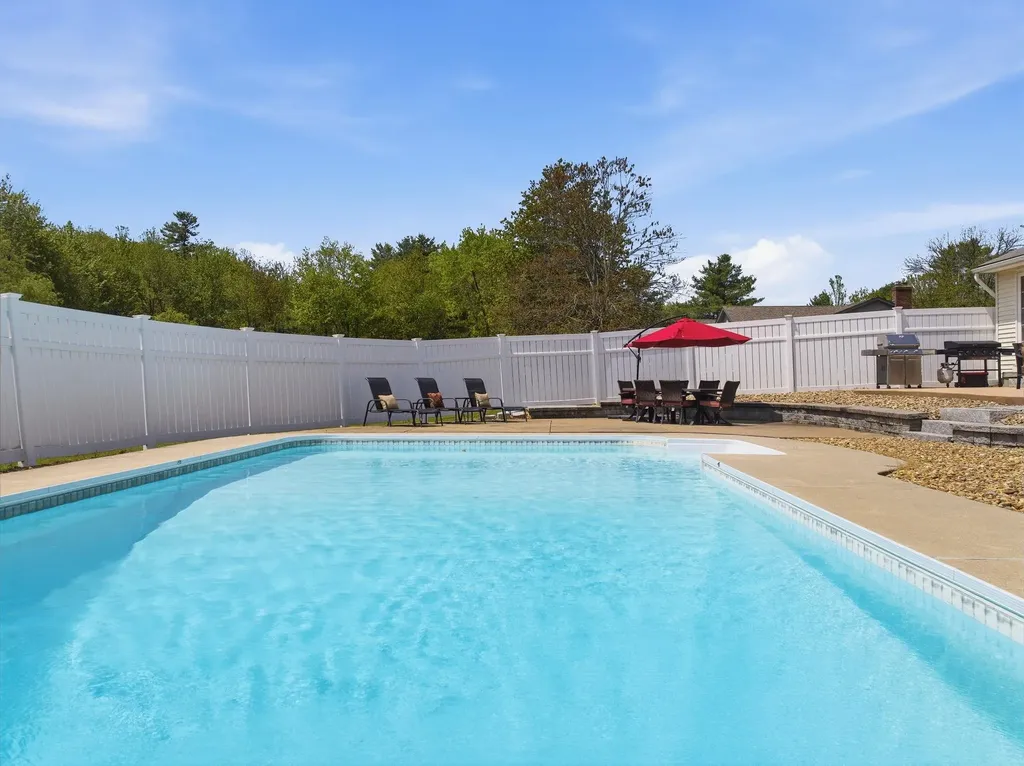 30 Tirrell Road Bedford NH 03110
