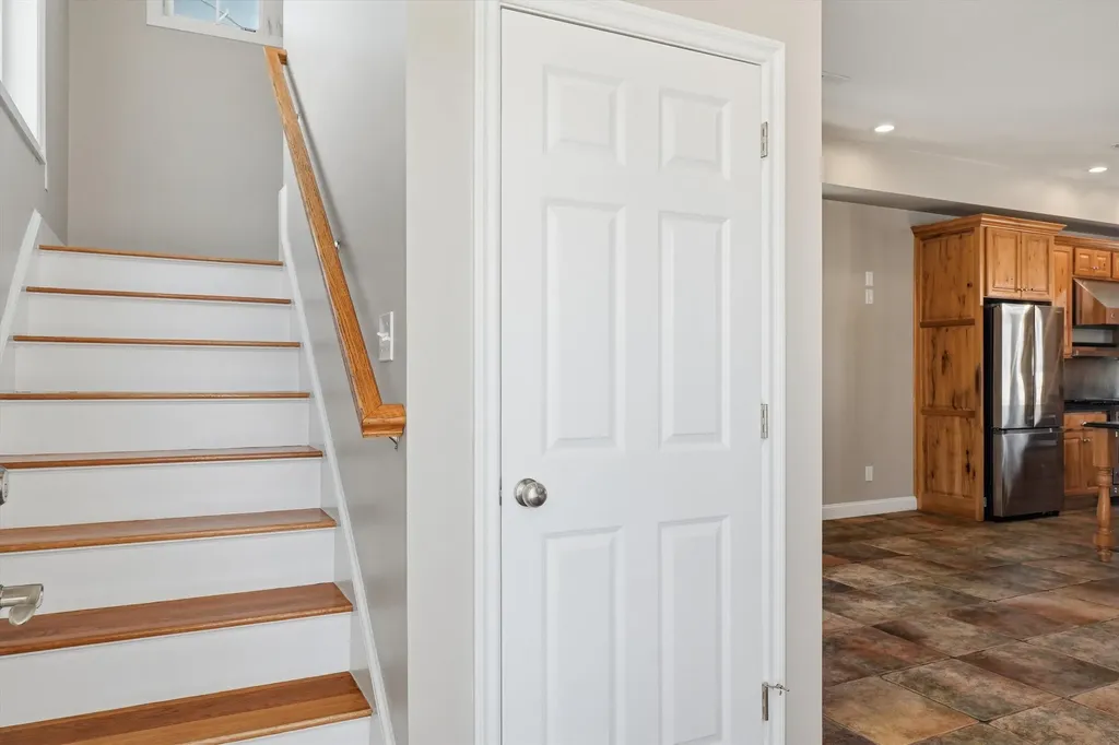 27 Bittersweet Lane Hampton NH 03842
