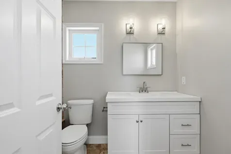 27 Bittersweet Lane Hampton NH 03842