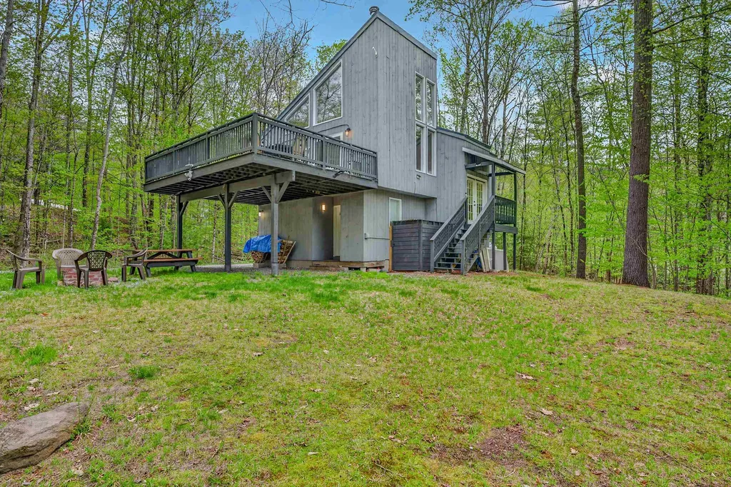 5 Bell Valley Road Campton NH 03223