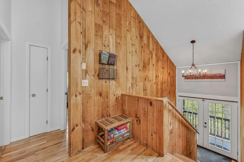 5 Bell Valley Road Campton NH 03223