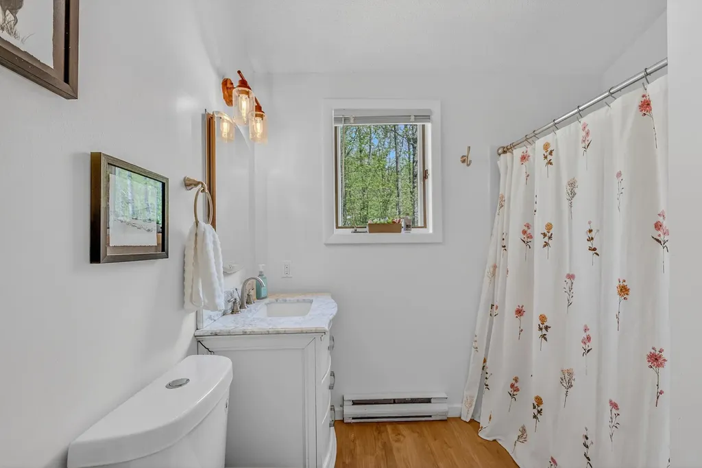 5 Bell Valley Road Campton NH 03223