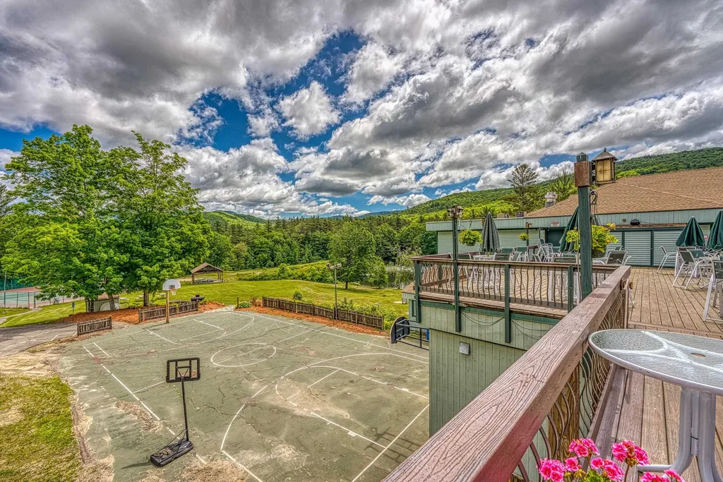 5 Bell Valley Road Campton NH 03223