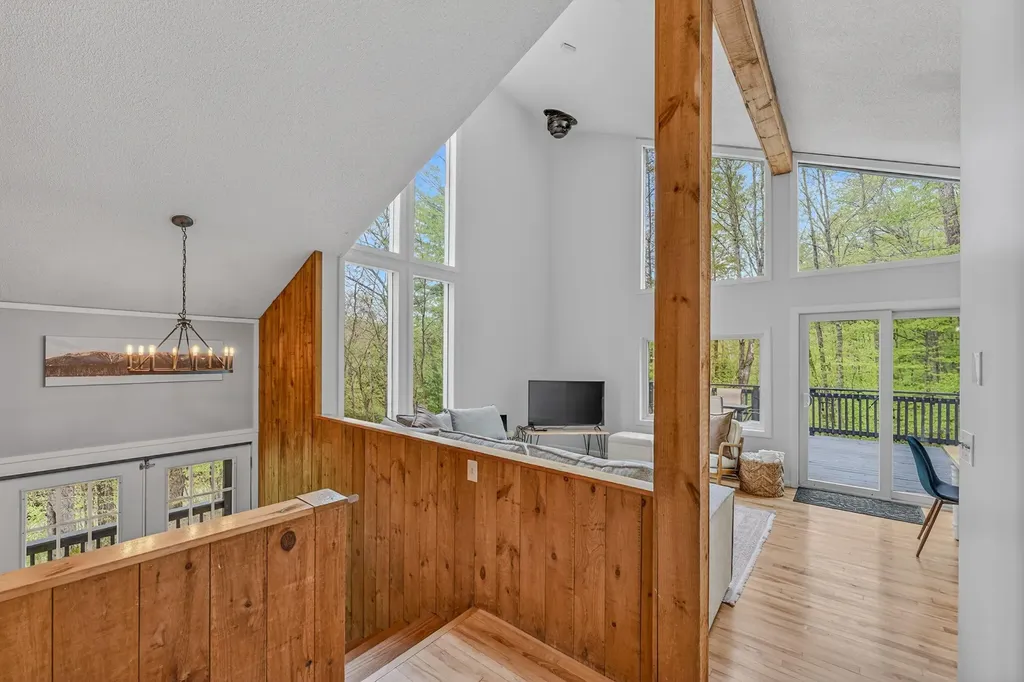 5 Bell Valley Road Campton NH 03223