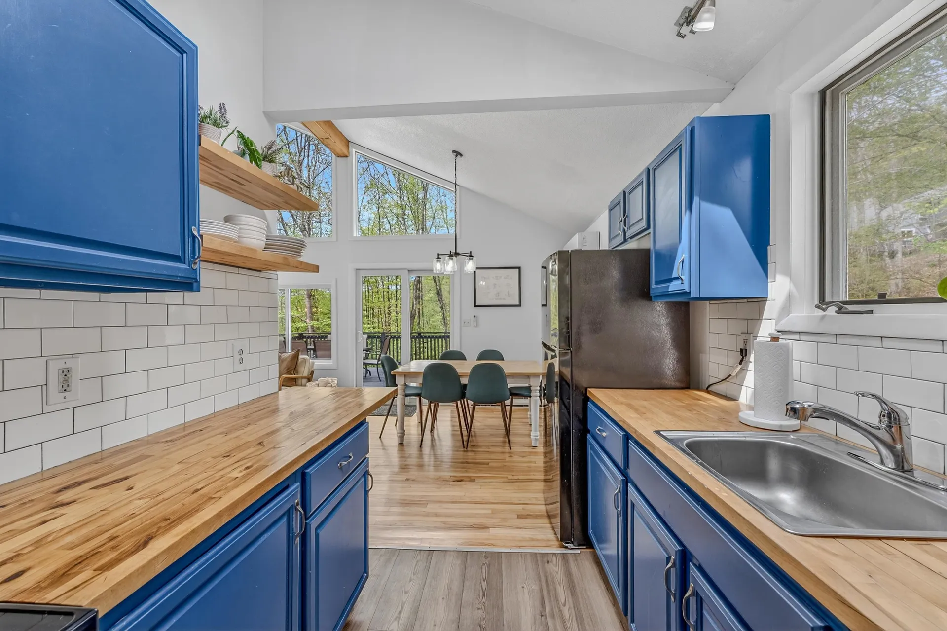 5 Bell Valley Road Campton NH 03223