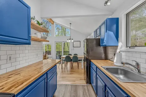 5 Bell Valley Road Campton NH 03223