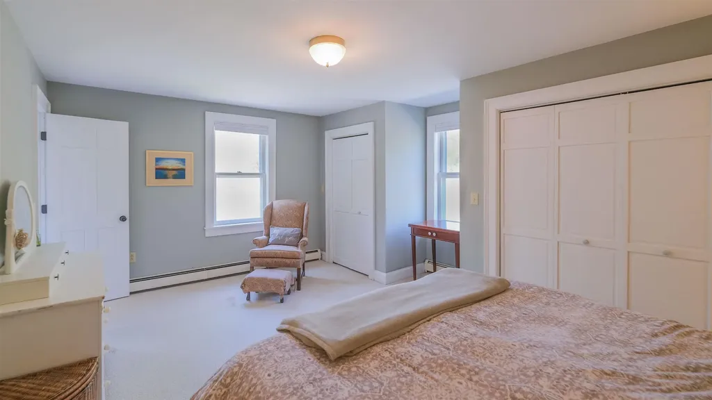 12 Plumley Avenue Ludlow VT 05149