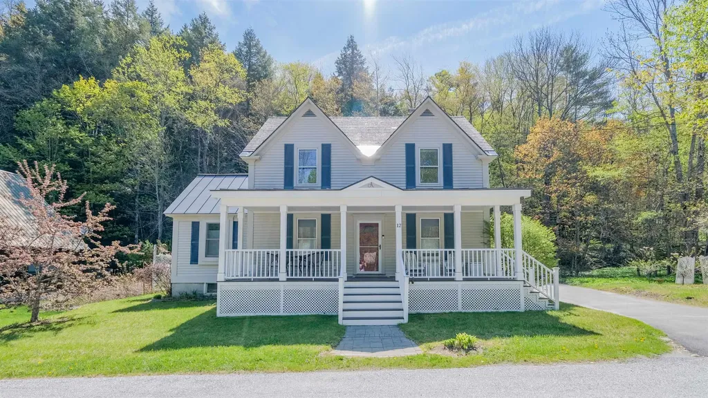 12 Plumley Avenue Ludlow VT 05149