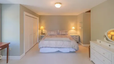 12 Plumley Avenue Ludlow VT 05149