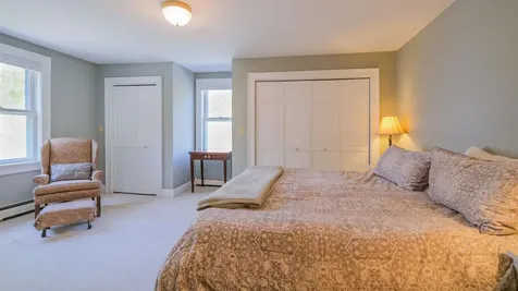 12 Plumley Avenue Ludlow VT 05149