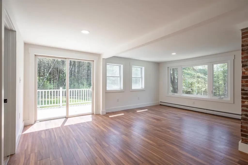 35 Bittersweet Lane Tilton NH 03276