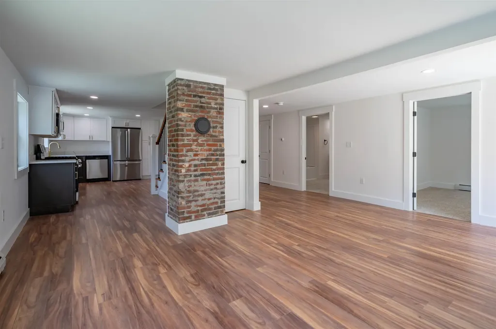 35 Bittersweet Lane Tilton NH 03276