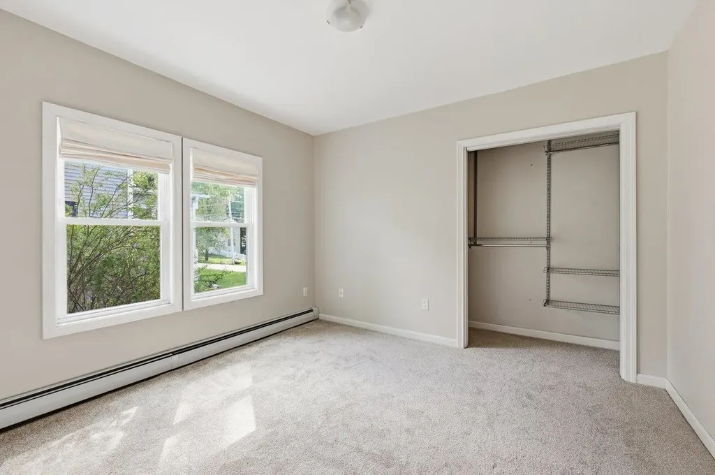 8 Harding Street Rochester NH 03867