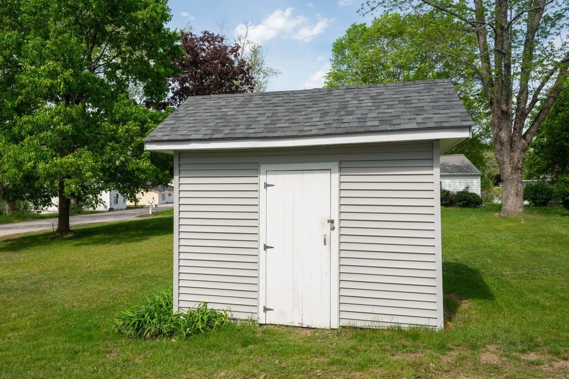 8 Harding Street Rochester NH 03867