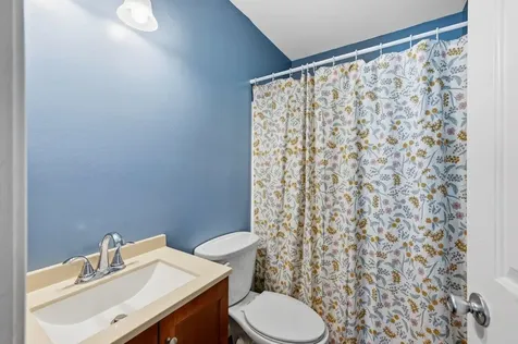 8 Harding Street Rochester NH 03867