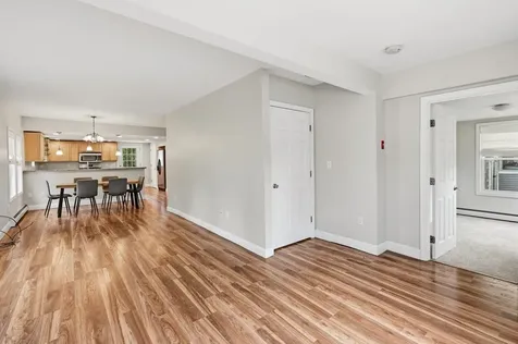 8 Harding Street Rochester NH 03867