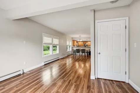 8 Harding Street Rochester NH 03867