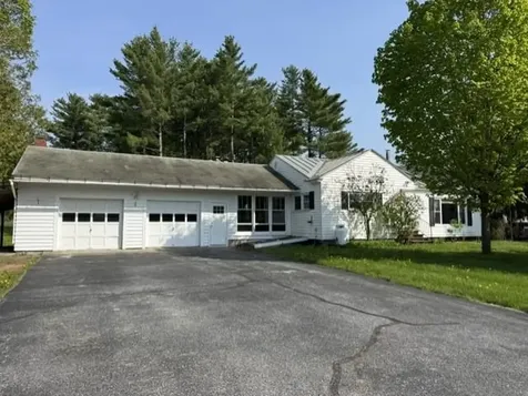 58 Hamilton Place Extension Richford VT 05476