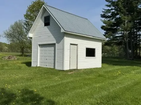 58 Hamilton Place Extension Richford VT 05476