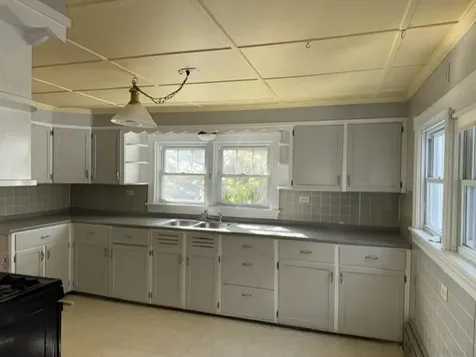 58 Hamilton Place Extension Richford VT 05476
