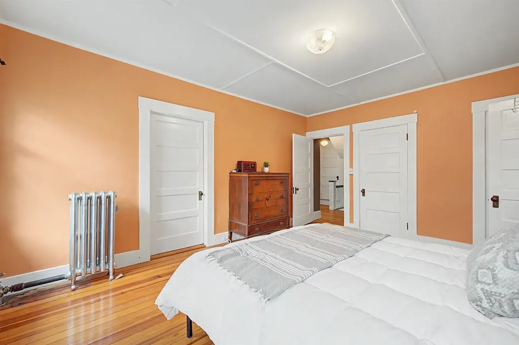 85 Cheney Street Newport NH 03773