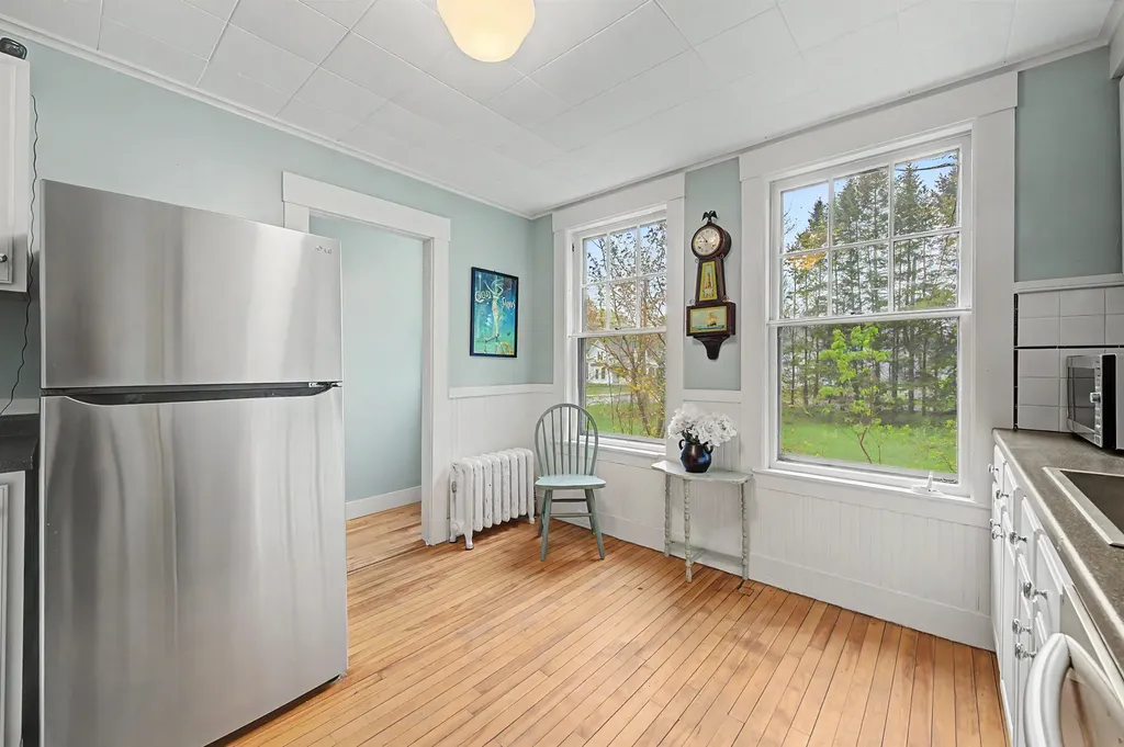 85 Cheney Street Newport NH 03773