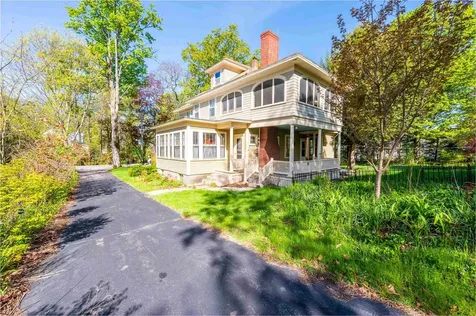 85 Cheney Street Newport NH 03773