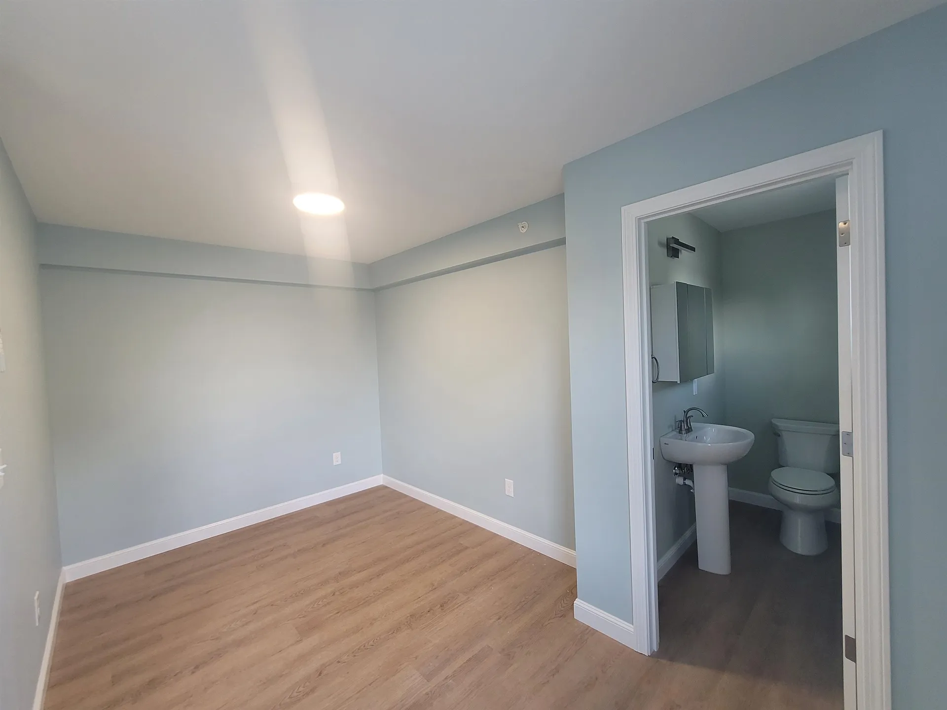 13 Myrtle Street Hillsborough NH 03244