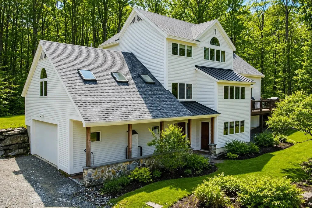 153 High Meadow Road Winhall VT 05340