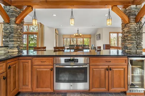 153 High Meadow Road Winhall VT 05340