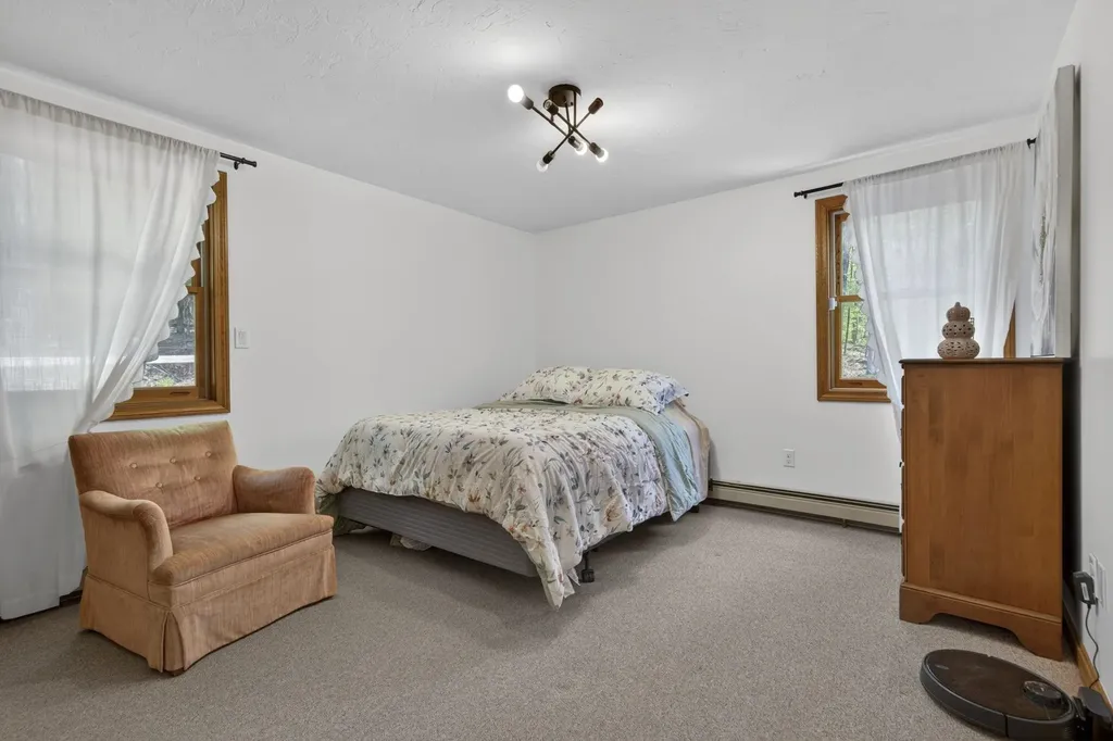 48 Queen Street Boscawen NH 03303