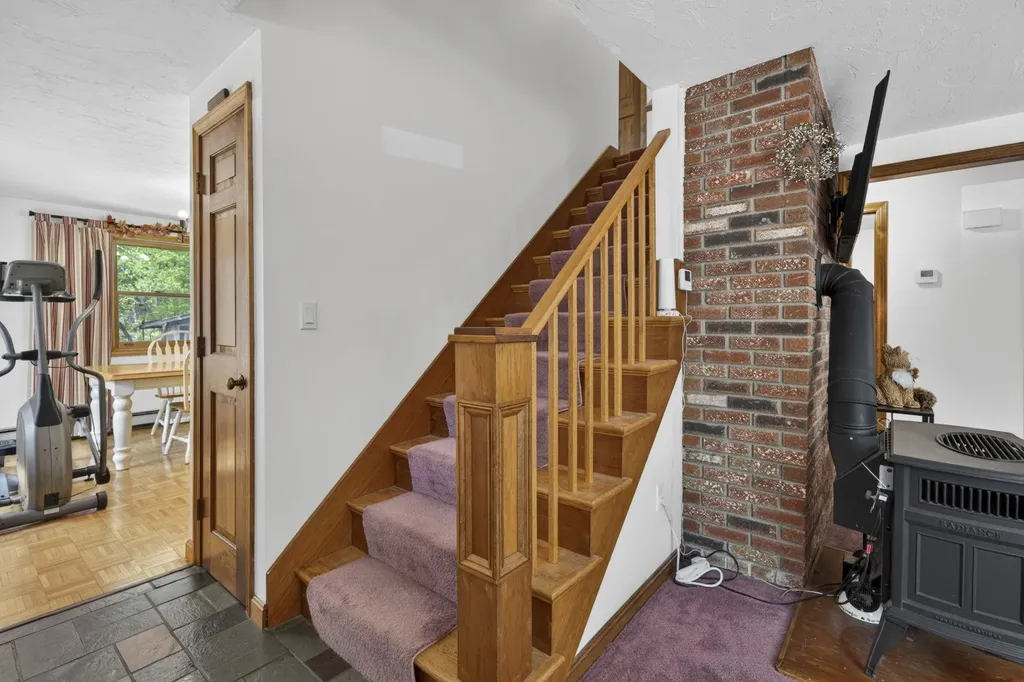 48 Queen Street Boscawen NH 03303