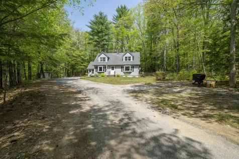 48 Queen Street Boscawen NH 03303