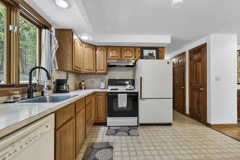 48 Queen Street Boscawen NH 03303