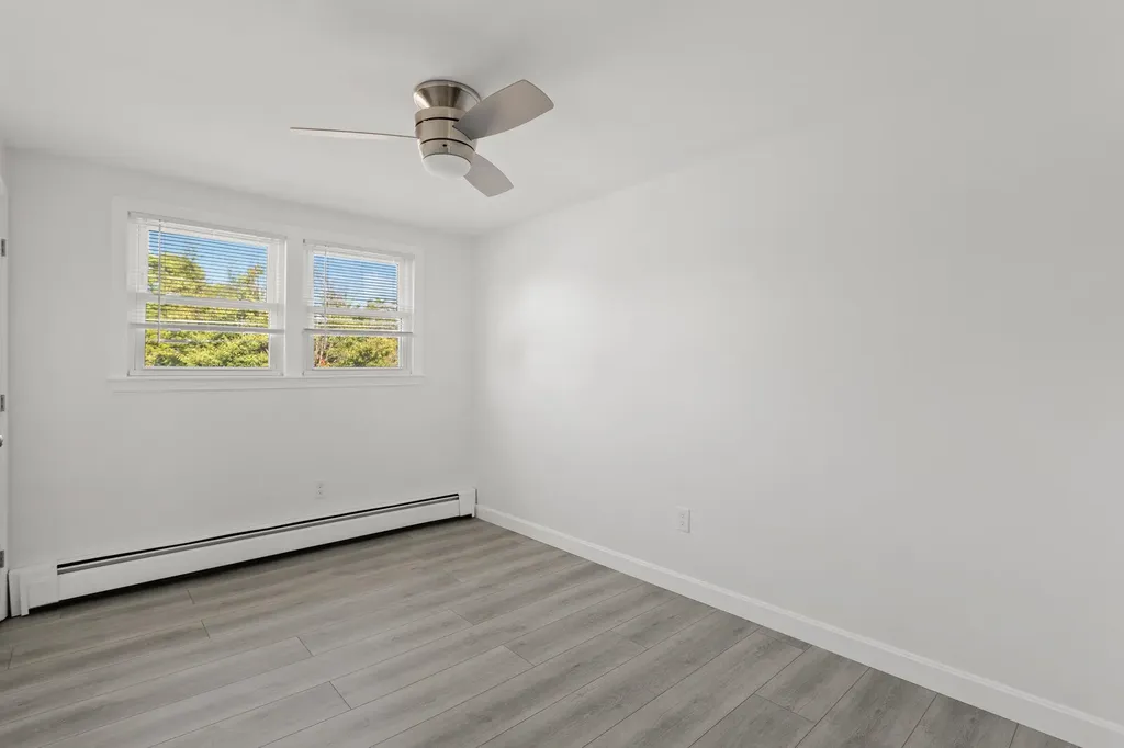 23 Hunt Street Nashua NH 03060