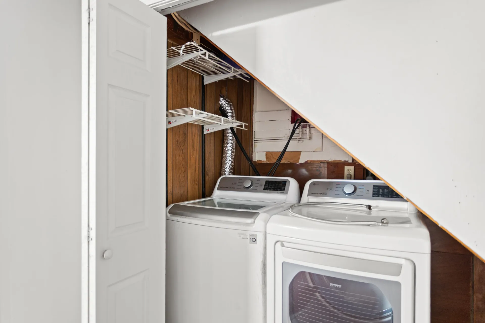 23 Hunt Street Nashua NH 03060