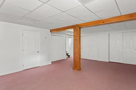 23 Hunt Street Nashua NH 03060
