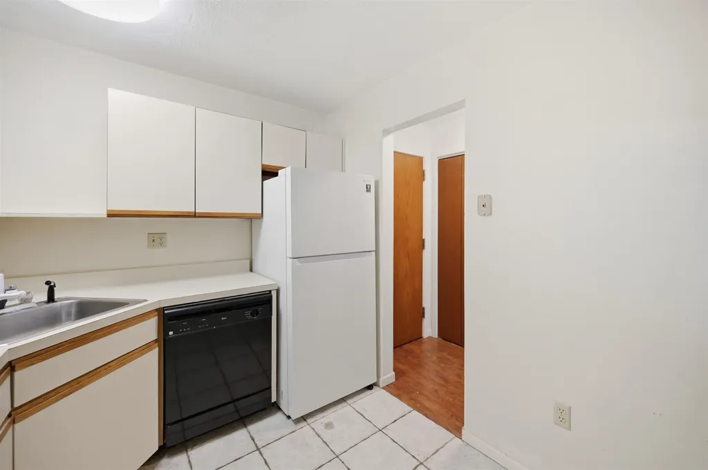 117 Cluff Crossing Road Salem NH 03079