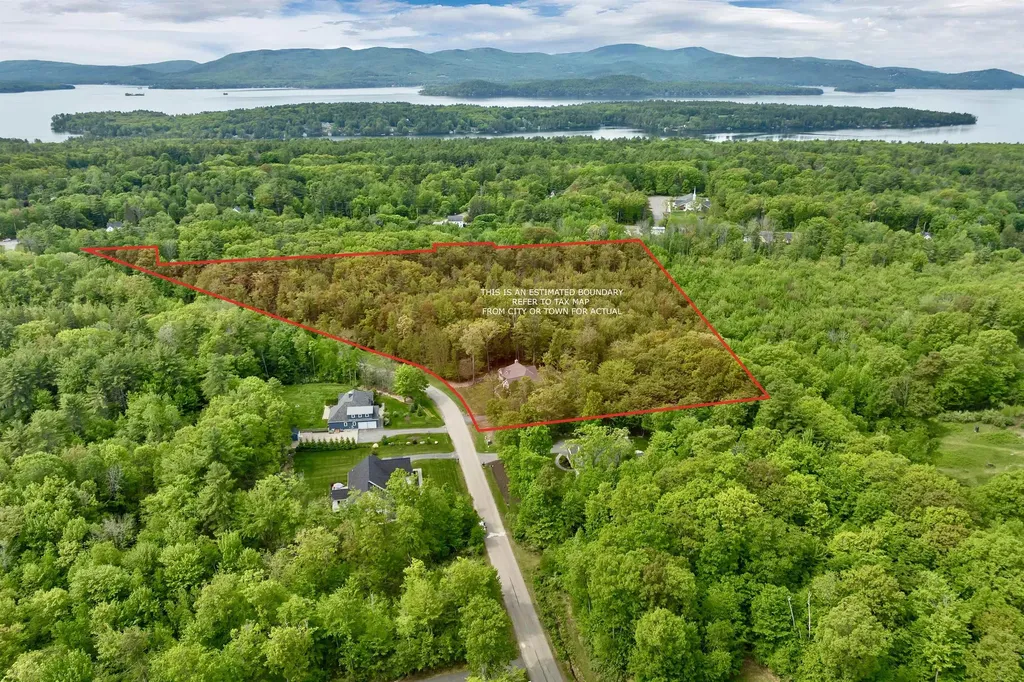 56 Ambrose Way Wolfeboro NH 03894