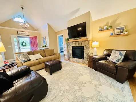 56 Ambrose Way Wolfeboro NH 03894