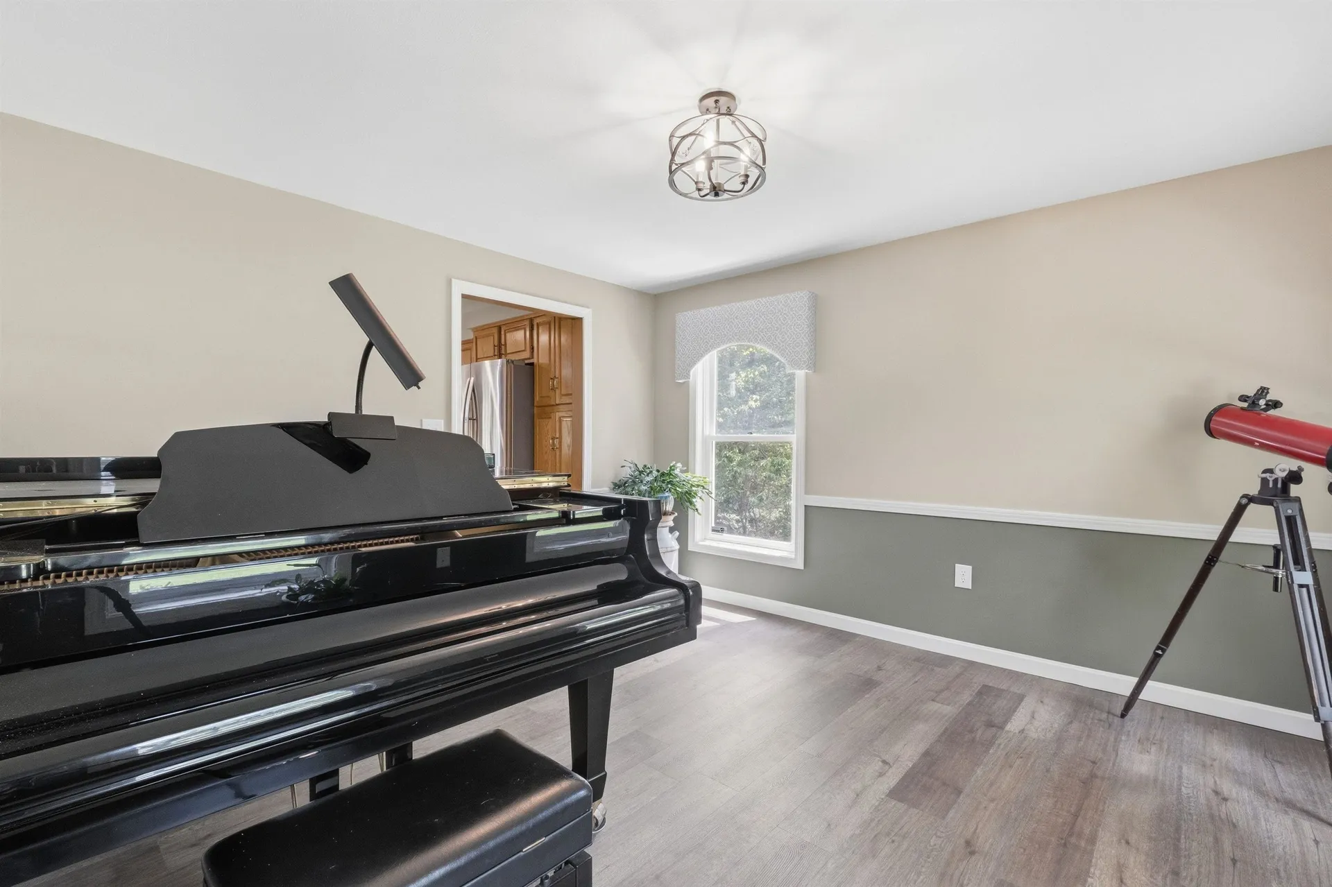 16 Hillsboro Circle Milford NH 03055