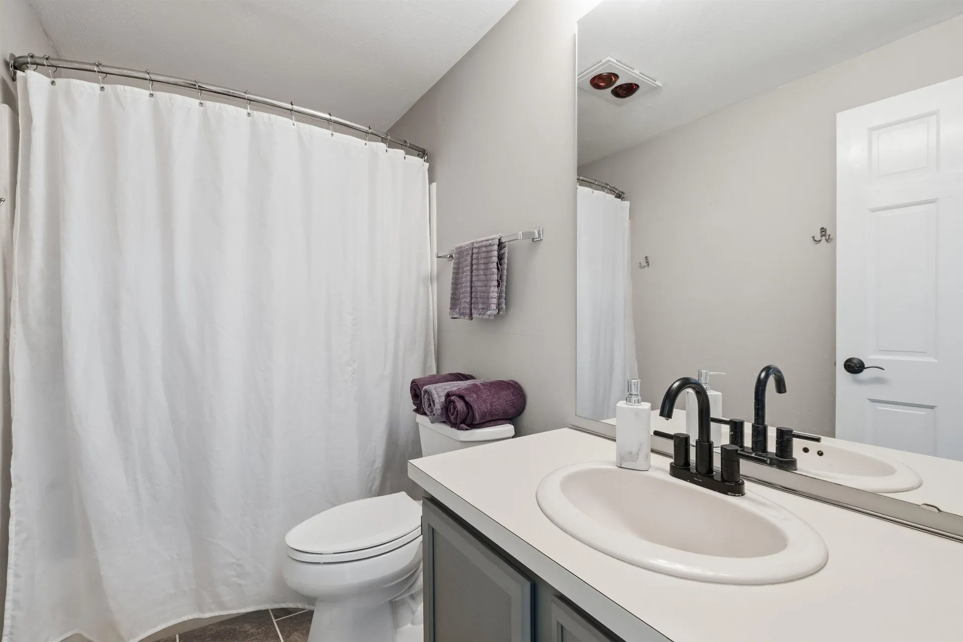 16 Hillsboro Circle Milford NH 03055