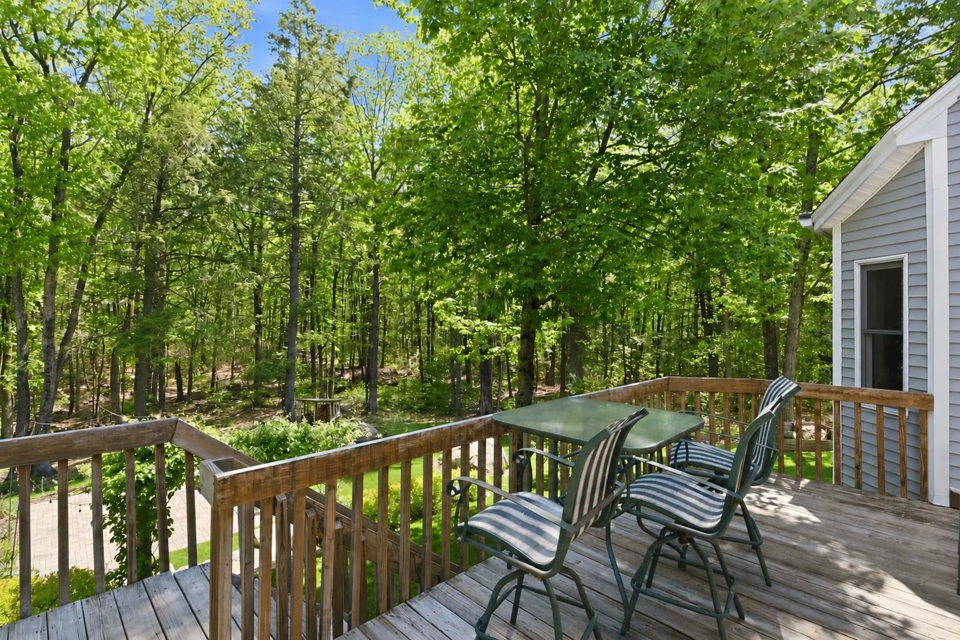 16 Hillsboro Circle Milford NH 03055