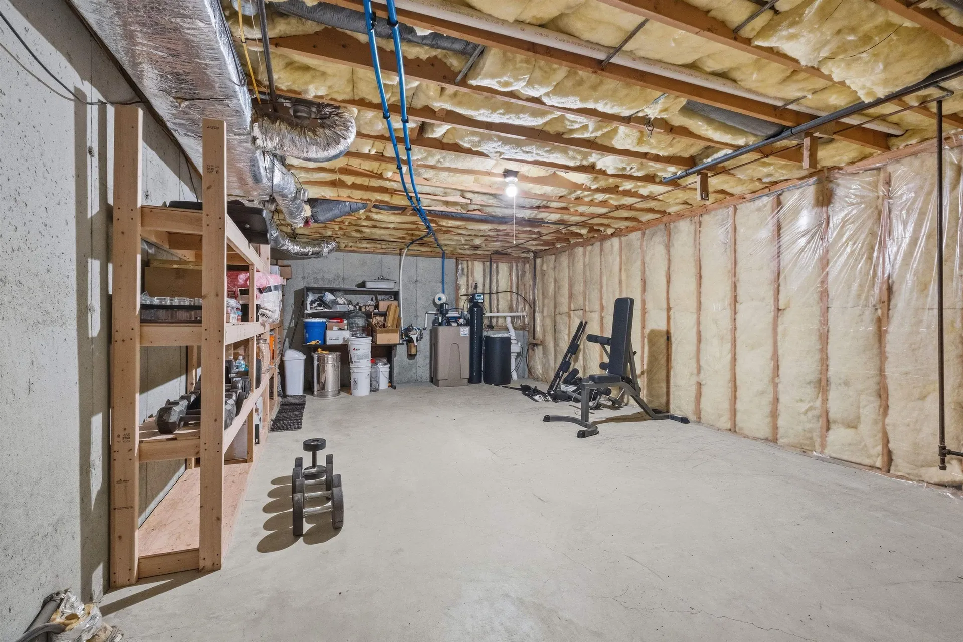16 Hillsboro Circle Milford NH 03055