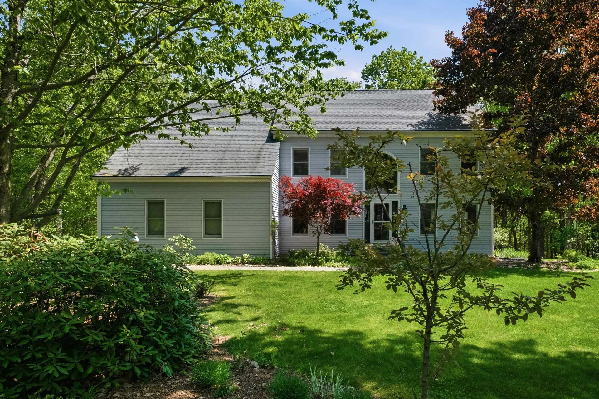 16 Hillsboro Circle Milford NH 03055