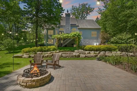 16 Hillsboro Circle Milford NH 03055