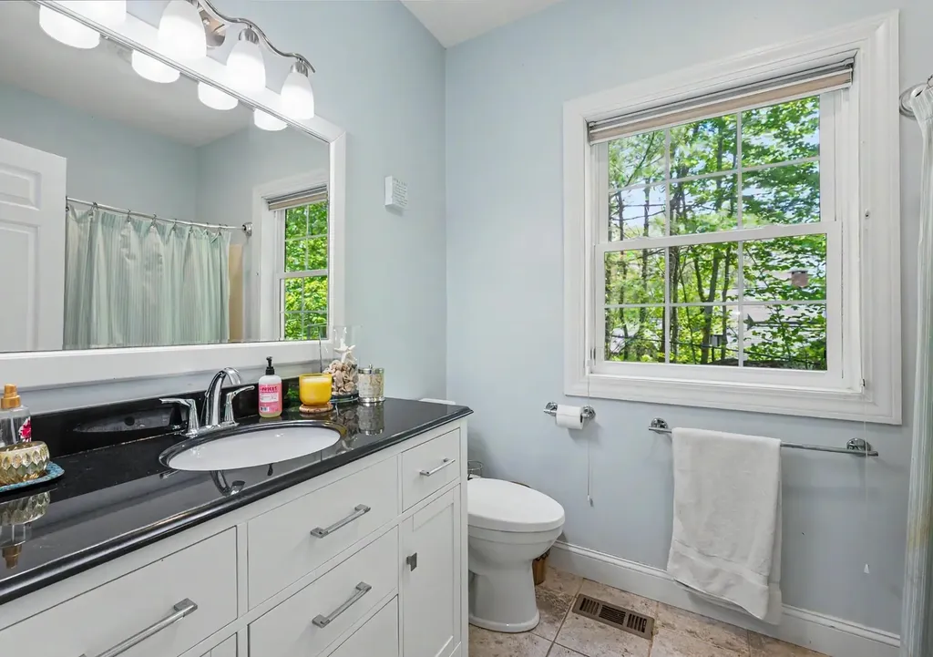 9 Checkerberry Lane Concord NH 03301